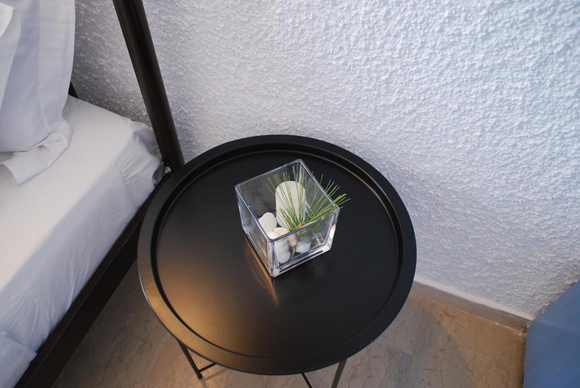 Sunset Rooms Agia Marina  Buitenkant foto