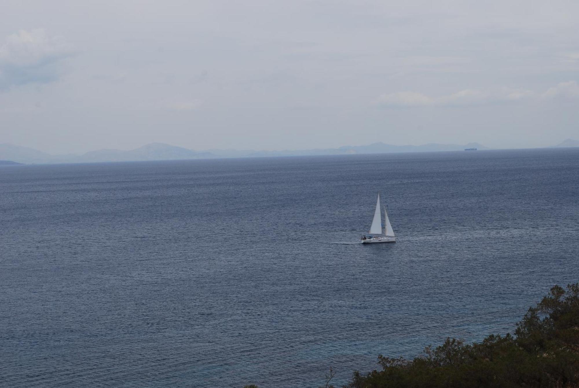 Sunset Rooms Agia Marina  Buitenkant foto